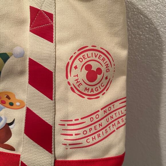 NWT Disney Parks Chip n Dales Christmas Canvas Tote Holiday Elves Holidayy - Picture 3 of 6